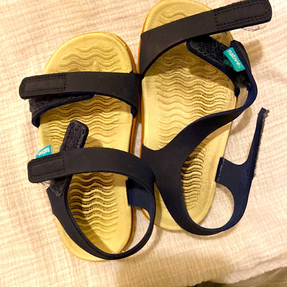 Navy Blue Native velcro size 10 sporty sandals.
